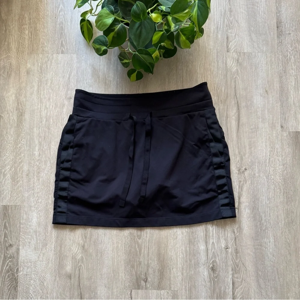 Athleta Black Metro Downtown Skort